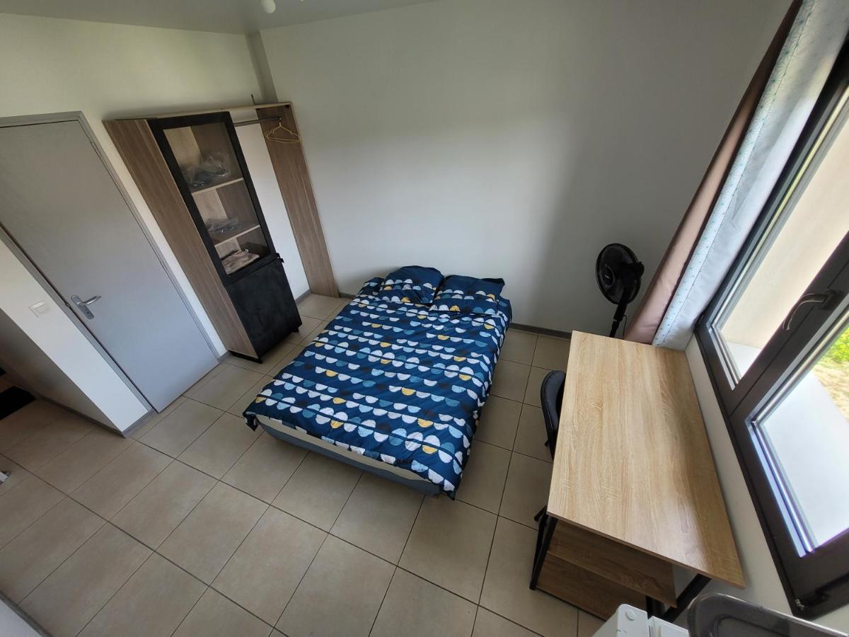 Residence De La Gare, Chambre Meublee Longjumeau Exterior photo